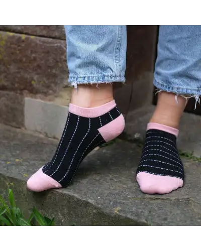 Women PEPER HAROW Dash Womens Trainer Socks - Black £11.00