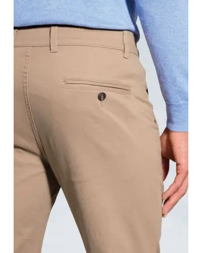 Fit Trousers Brook Taverner Regular Fit Denver Sand Stretch Cotton Chinos £45.00