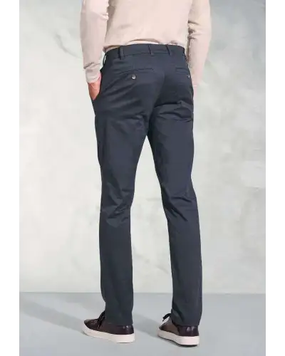 Fit Trousers Brook Taverner Tailored Fit Leo Navy Stretch Cotton Chinos £45.00