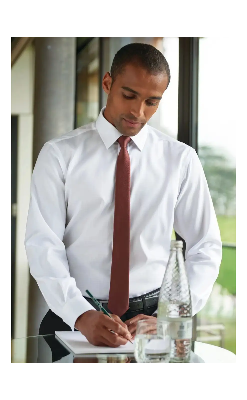 Men's Shirts Brook Taverner Ortona Classic Fit Non-Iron Shirt £26.00