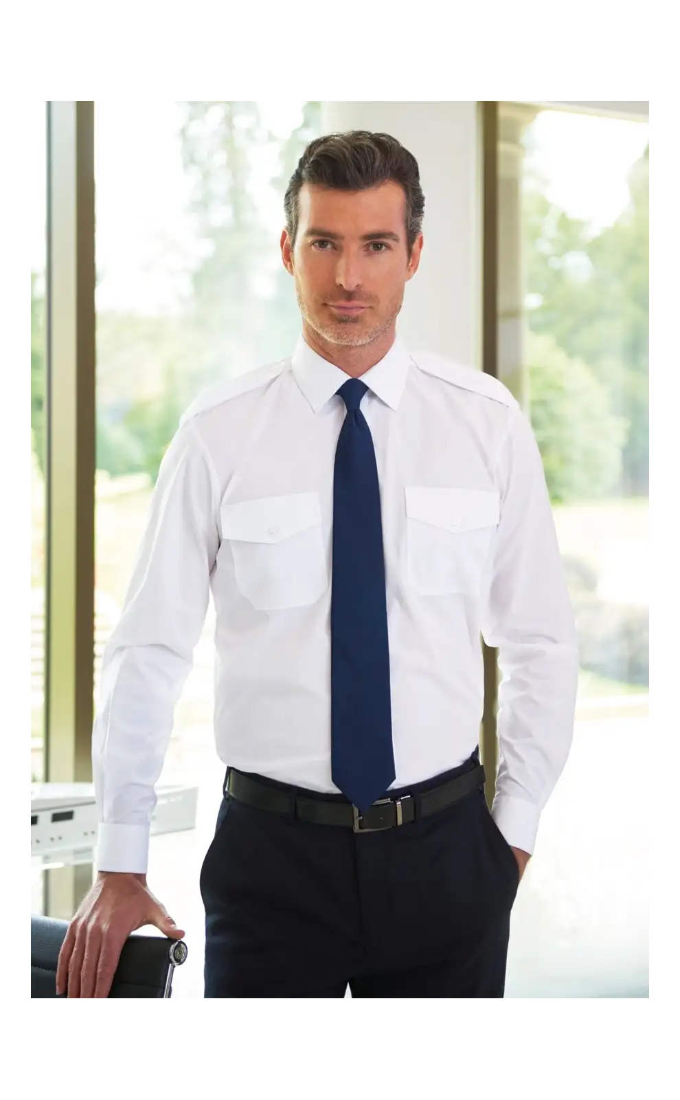 Men's Shirts Brook Taverner Hermes Classic Fit Pilot Shirt £20.00