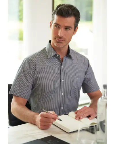 Men's Shirts Brook Taverner Savona Classic Fit Shirt C - Black/White Stripe £40.00