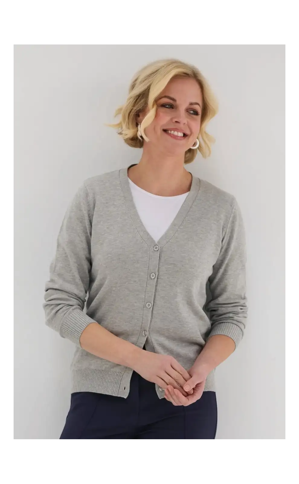 Ladies Knitwear Brook Taverner Augusta V-Neck Cardigan £45.00