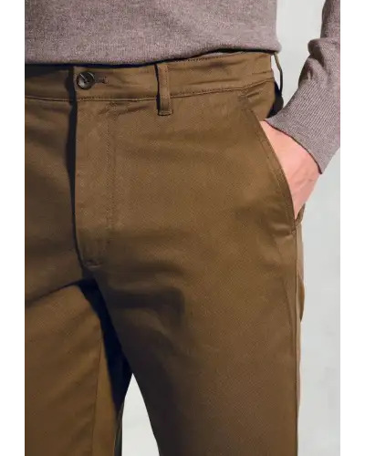 Fit Trousers Brook Taverner Regular Fit Lyles Tan Textured Stretch Cotton Trousers-BT-8064CR £54.00