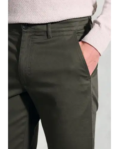 Fit Trousers Brook Taverner Regular Fit Lyles Khaki Textured Stretch Cotton Trousers-BT-8064BR £54.00