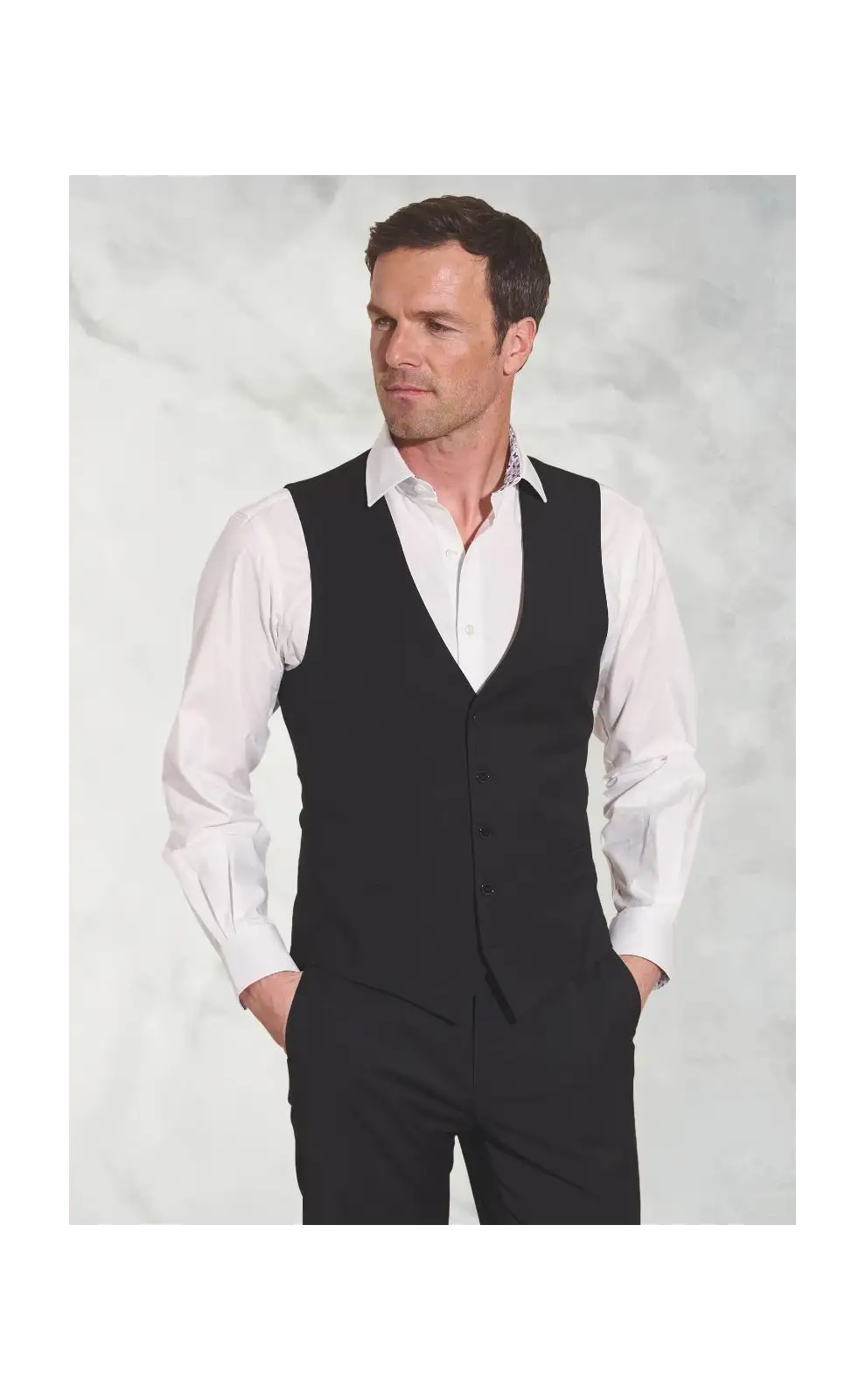 Waistcoats Brook Taverner Tailored Fit Avalino Black Waistcoat £62.00