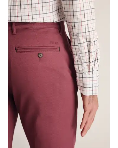 Fit Trousers Brook Taverner Regular Fit Brosnan Raspberry Textured Stretch Cotton Chinos £45.00