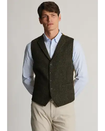 Waistcoats Brook Taverner Tailored Fit Glencoe Green Herringbone Harris TweedR Waistcoat £90.00