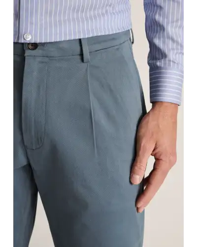 Trousers Brook Taverner Tapered Fit Parlington Blue Single Pleat Italian Stretch Cotton Trousers £62.00