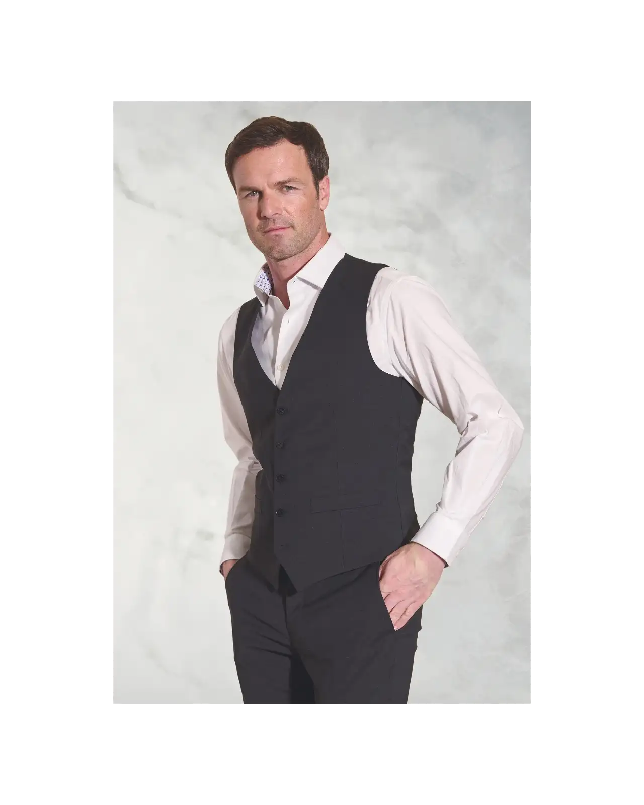 Waistcoats Brook Taverner Tailored Fit Avalino Charcoal Waistcoat £62.00