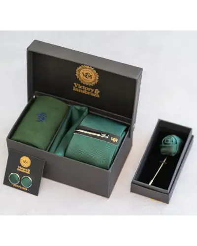 Tie Gift Sets Victory and Innsbruck Emerald Green Textured Tie Set £43.00