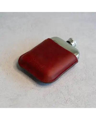 Flasks Victory and Innsbruck Full Grain Leather Cased Hip Flask 3 4 Burgundy Leather Silver Flask £36.00