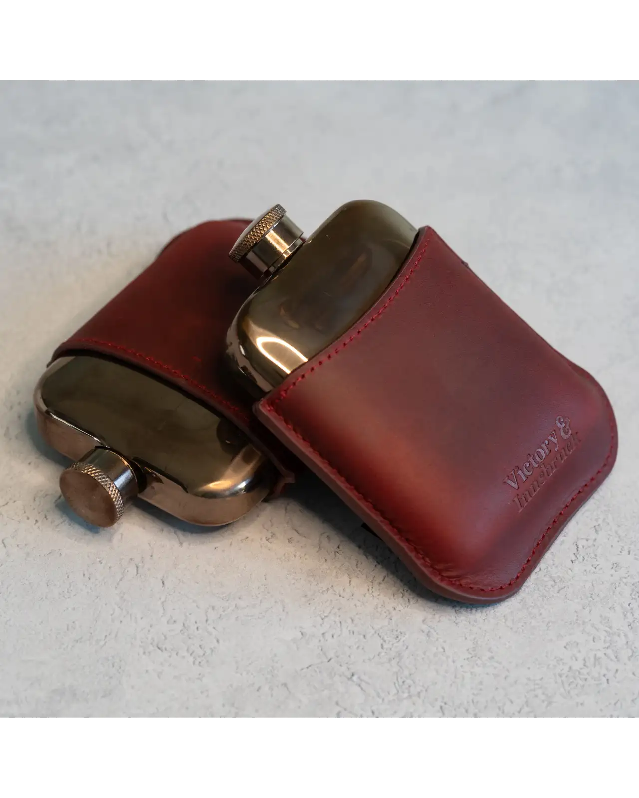 Flasks Victory and Innsbruck Full Grain Leather Cased Hip Flask 3 4 Burgundy Leather Copper Flask £36.00