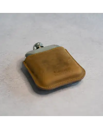 Flasks Victory and Innsbruck Full Grain Leather Cased Hip Flask 3 4 Tan Brown Leather Silver Flask £36.00