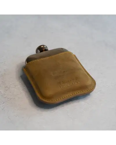 Flasks Victory and Innsbruck Full Grain Leather Cased Hip Flask 3 4 Tan Brown Leather Copper Flask £36.00