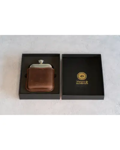 Flasks Victory and Innsbruck Full Grain Leather Cased Hip Flask 3 4 Brown Leather Silver Flask £36.00