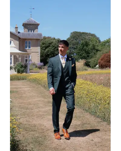 Tie Gift Sets Victory and Innsbruck Champagne Gold Paisley Tie Set £50.00