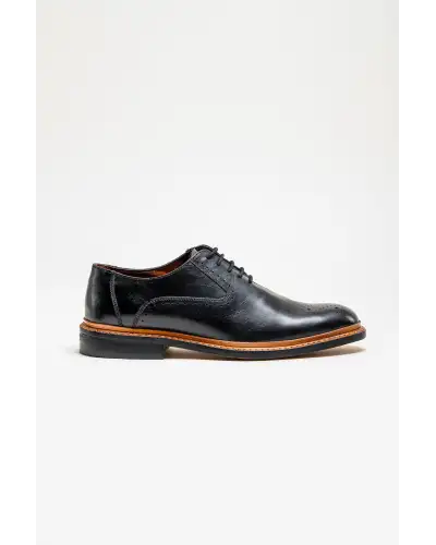 Shoes Victory and Innsbruck Brentwood Shoes Black £65.00