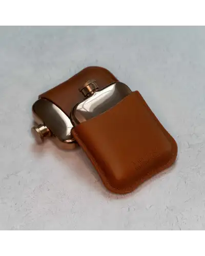 Flasks Victory and Innsbruck Full Grain Leather Cased Hip Flask 3 4 Cognac Leather Copper Flask £36.00