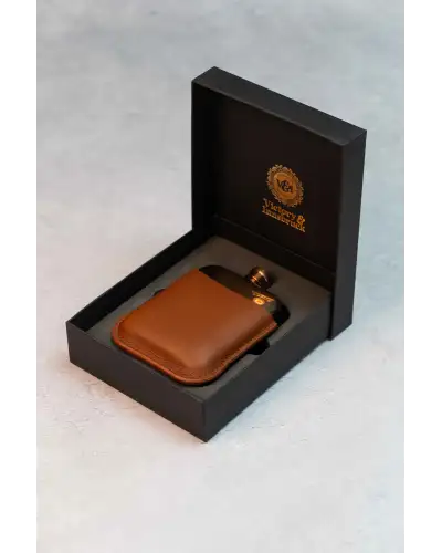Flasks Victory and Innsbruck Full Grain Leather Cased Hip Flask 3 4 Cognac Leather Copper Flask £36.00