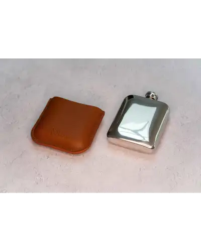 Flasks Victory and Innsbruck Full Grain Leather Cased Hip Flask 3 4 Cognac Leather Silver Flask £36.00