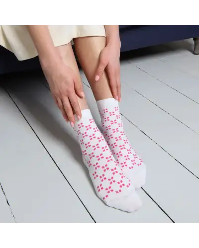 Women PEPER HAROW Cambridge Womens Socks - White £15.00