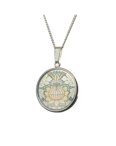 Pendants Fox and Chave Morris St James Pendant £23.00