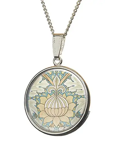 Pendants Fox and Chave Morris St James Pendant £23.00