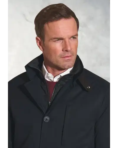 Waistcoats Brook Taverner Bradshaw Navy Shortie Raincoat £179.00