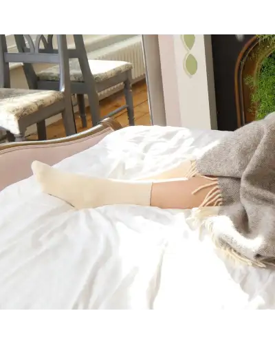 Women PEPER HAROW Plain Womens Bed Socks - Cream £15.00