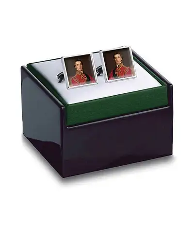 Fly the Flag Fox and Chave Wellington Cufflinks £29.00