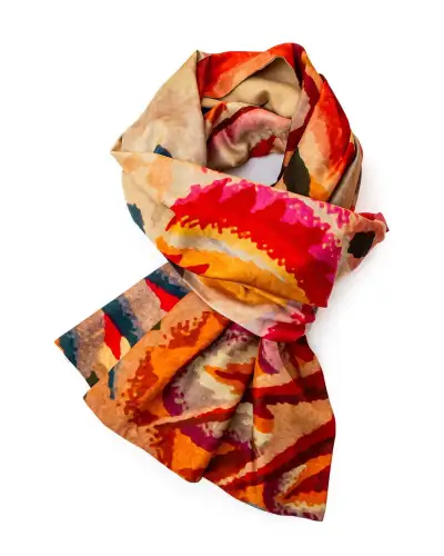 Bone China Hand Painted Fox and Chave Guiguichon Poshmina Stole £116.00