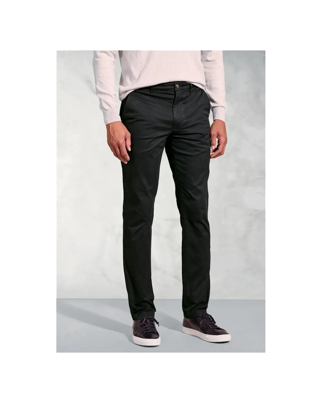 Fit Trousers Brook Taverner Tailored Fit Leo Black Stretch Cotton Chinos £45.00