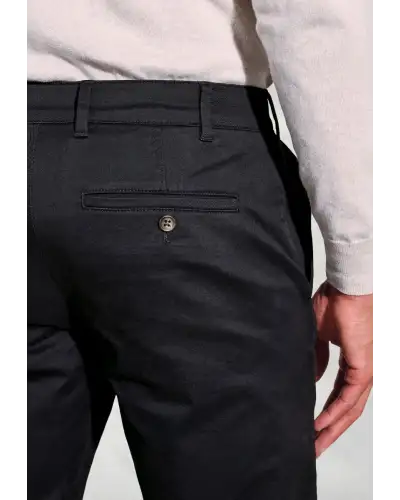 Fit Trousers Brook Taverner Tailored Fit Leo Black Stretch Cotton Chinos £45.00