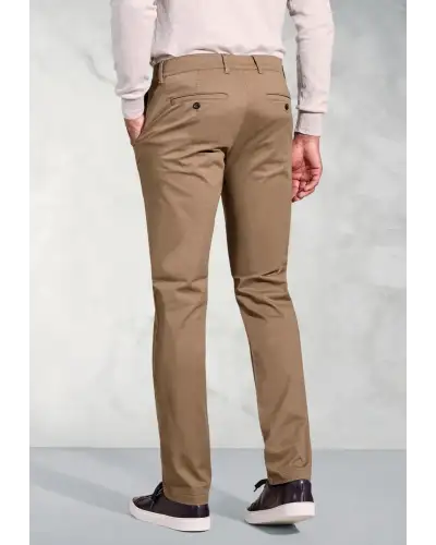 Fit Trousers Brook Taverner Tailored Fit Leo Tan Stretch Cotton Chinos £45.00