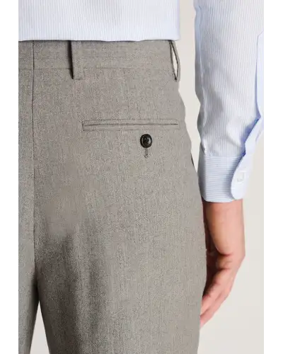Fit Trousers Brook Taverner Tapered Fit Mcilroy Taupe Pleat Front Turn Up Wool Trousers £80.00
