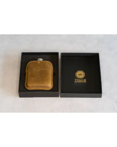 Flasks Victory and Innsbruck Full Grain Leather Cased Hip Flask Full Tan Brown Leather Silver Flask £30.00