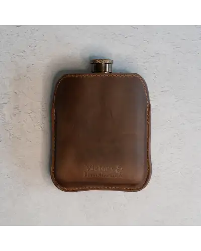 Flasks Victory and Innsbruck Full Grain Leather Cased Hip Flask Full Brown Leather Copper Flask £30.00