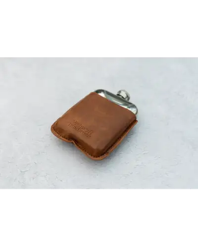 Flasks Victory and Innsbruck Leather Cased Hip Flask Brown Tan Leather 6Oz Stainless Steel £30.00