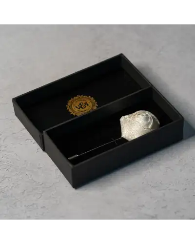 Lapel Pins Victory and Innsbruck Ivory Paisley Floral Lapel Pin £15.00