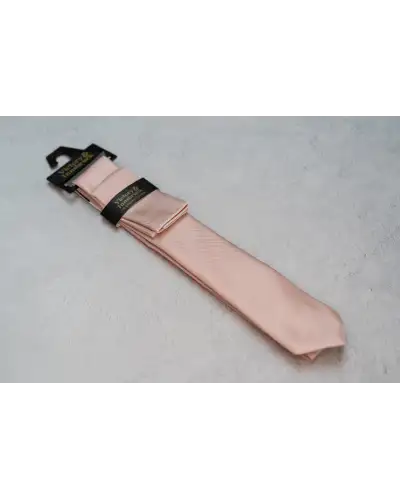 Ties Victory and Innsbruck BoyS Blush Pink Textured Tie and Pocket Square £25.00