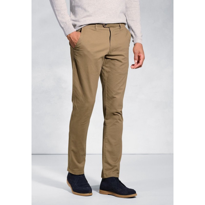 Fit Trousers Brook Taverner Tailored Fit Ben Sand Non-Iron Cotton Stretch Chinos £54.00