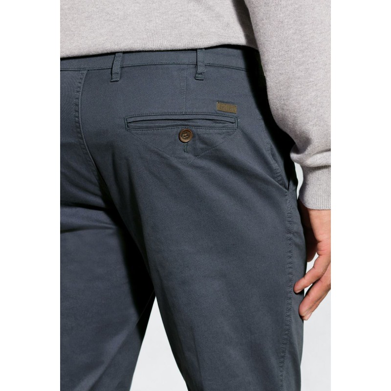 Fit Trousers Brook Taverner Tailored Fit Ben Airforce Blue Non-Iron Cotton Stretch Chinos £54.00