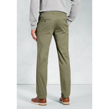 Fit Trousers Brook Taverner Regular Fit Denver Olive Cotton Stretch Chinos £40.00