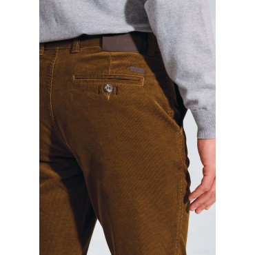 Corduroy Trousers Brook Taverner Tailored Fit Finningley Amber Corduroy Trouser £45.00