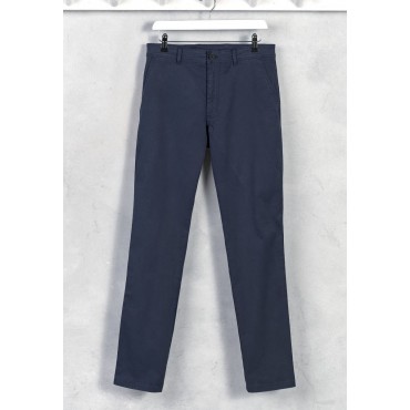 Belts Brook Taverner Tailored Fit Broderick Navy Garment Dyed Casual Trousers £45.00